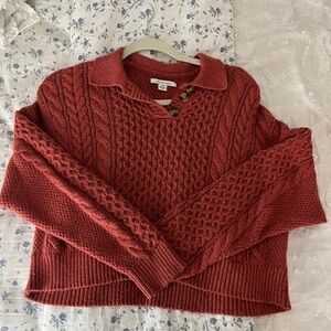 American Eagle sweater